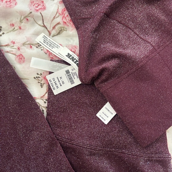 PINK VS💕An over $75.00 Value Set Soft A Perfect 🎁 Very Stretchable up to a Large - Picture 7 of 9